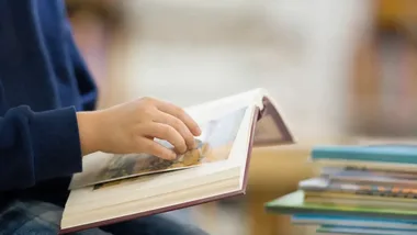 W Bibliotece Młodych lekcje zamieniają się w książkowe wyprawy