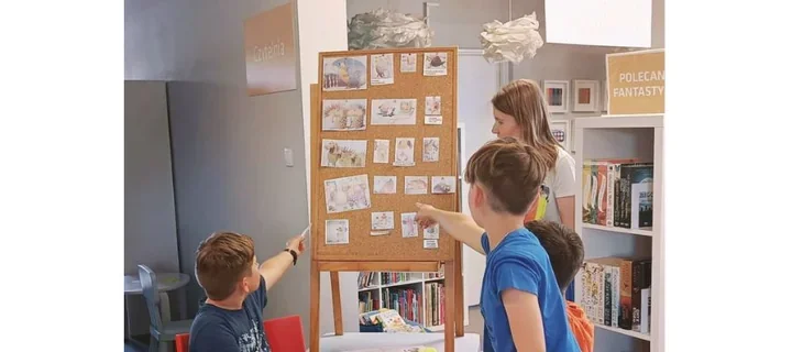 Domowe potwory weszły do biblioteki i rozkręciły lekcję, której nikt się nie spodziewał