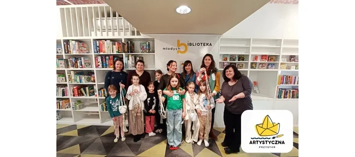 Makrama dla mam i dzieci - kolorowe kwietniki powstały w Artystycznej Przystani