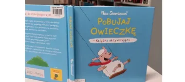 Wielicka biblioteka pokazała, jak „Pobujaj owieczkę” zamienia czytanie w zabawę