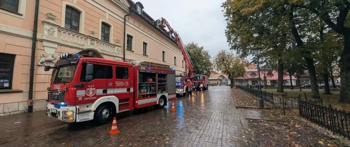 Pożar w kotłowni zamku w Niepołomicach. To były ćwiczenia