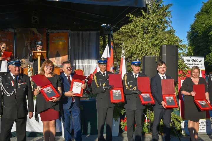 OSP Pierzchów ma już 100 lat. Jubileusz pełen gratulacji